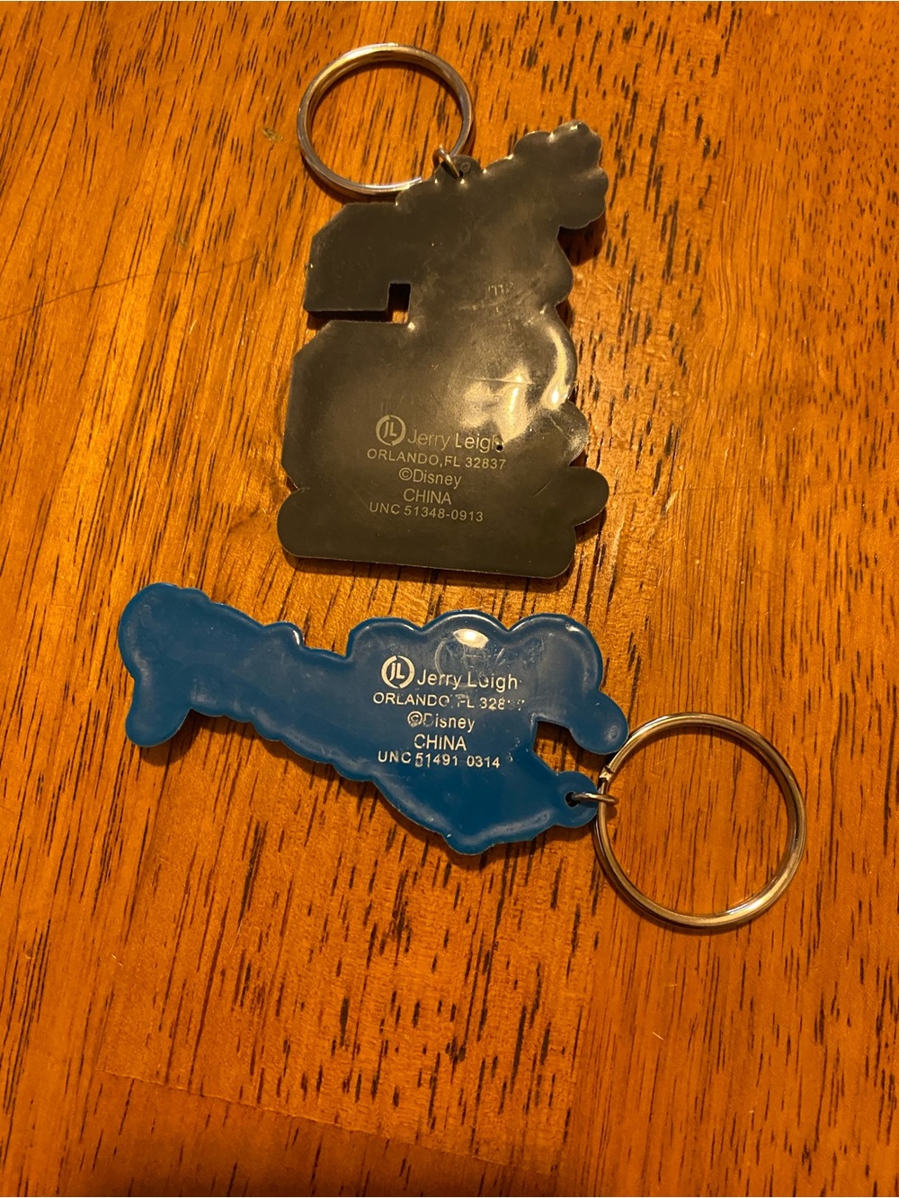 Two Disney Keychains - Picture 2 of 3